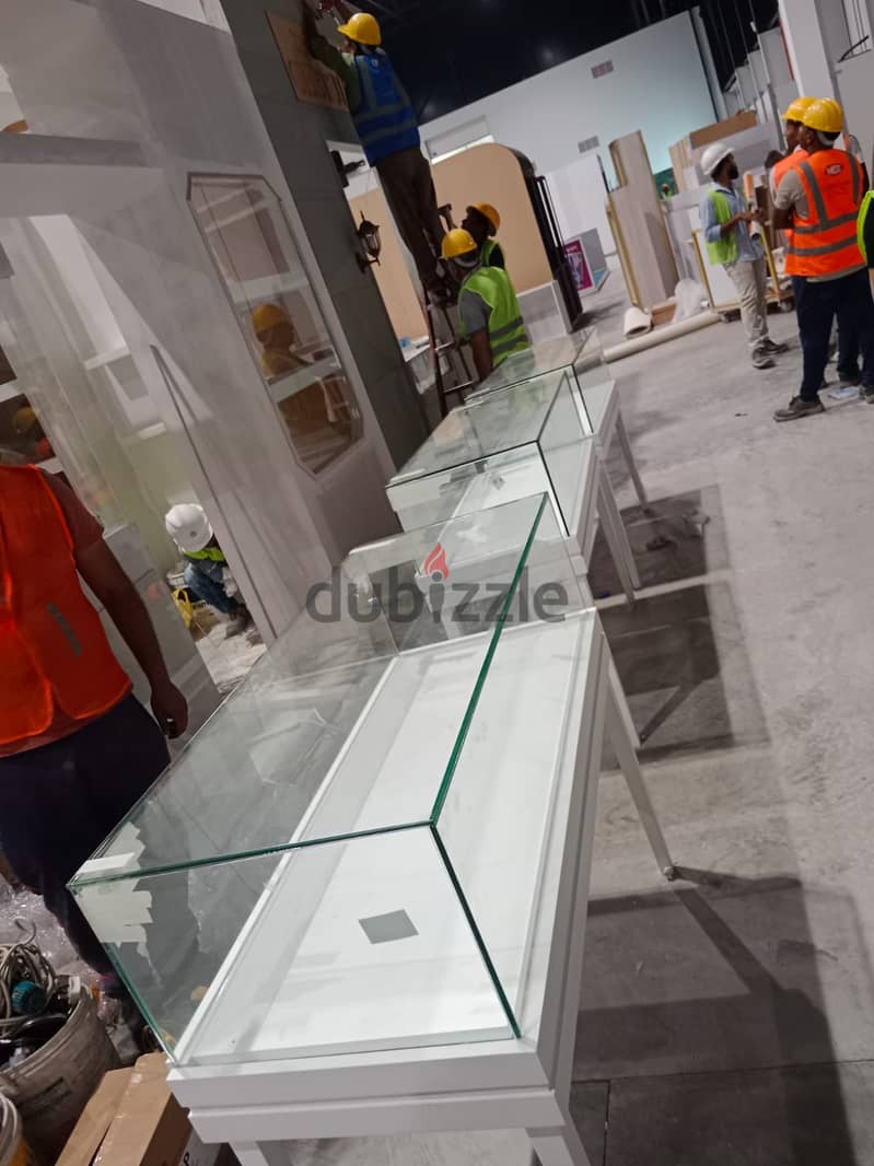 Glass & Mirrors Fixing 19