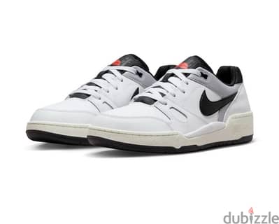 Nike Full Force Sneaker