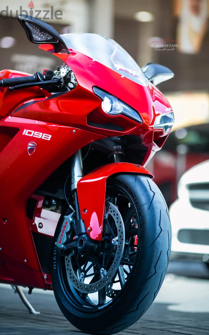 DUCATI PANIGALE 2008 RED - EXCELLENT CONDITION 17