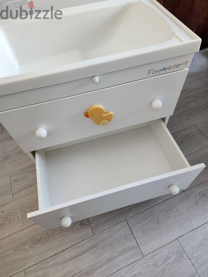 Italian baby bath and changing table in good condition! 3