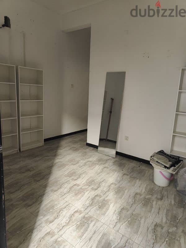 2 BHK flat available for rent near Lulu Riffa 0