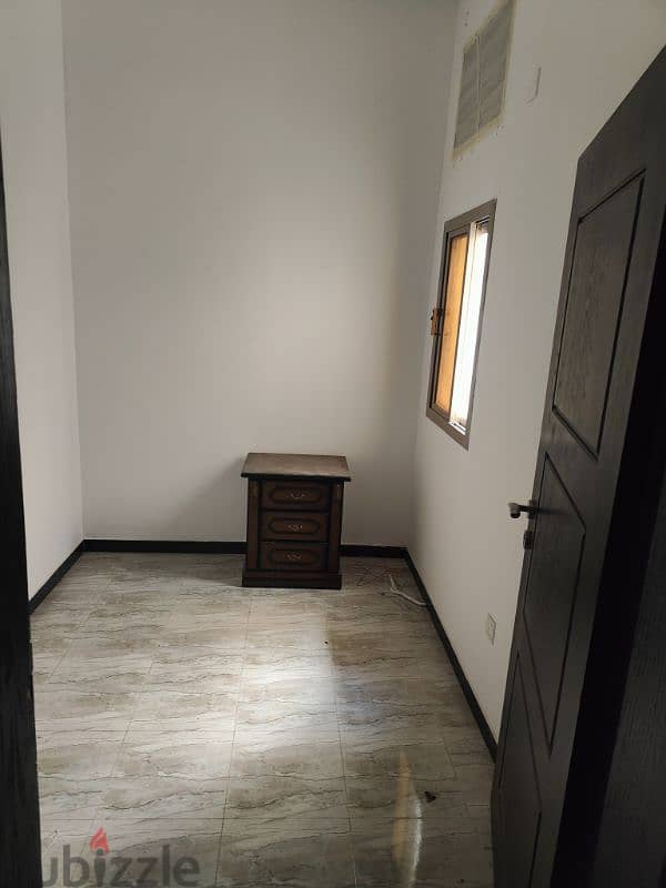 2 BHK flat available for rent near Lulu Riffa 5