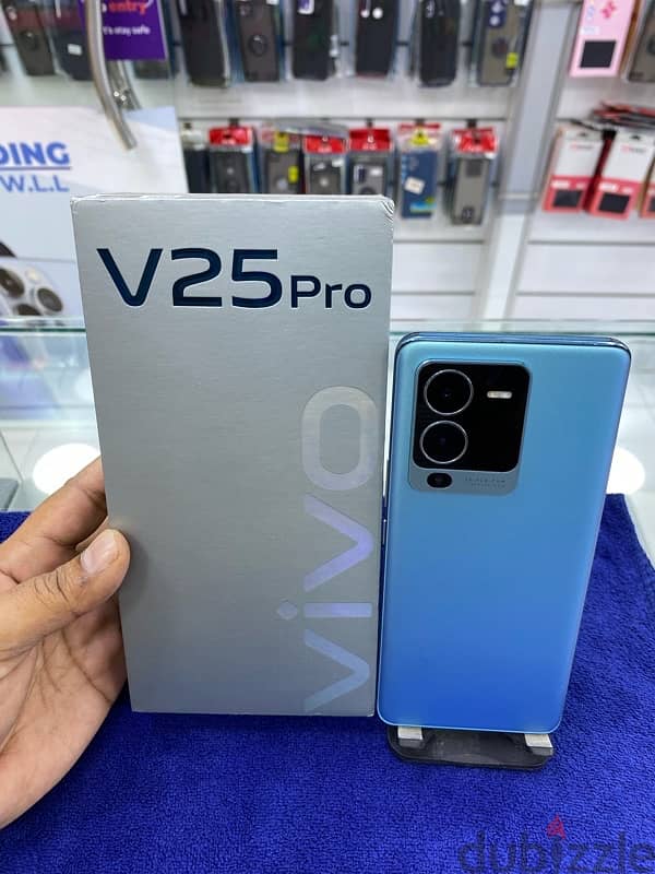 VIVO V25 pro 5G 1