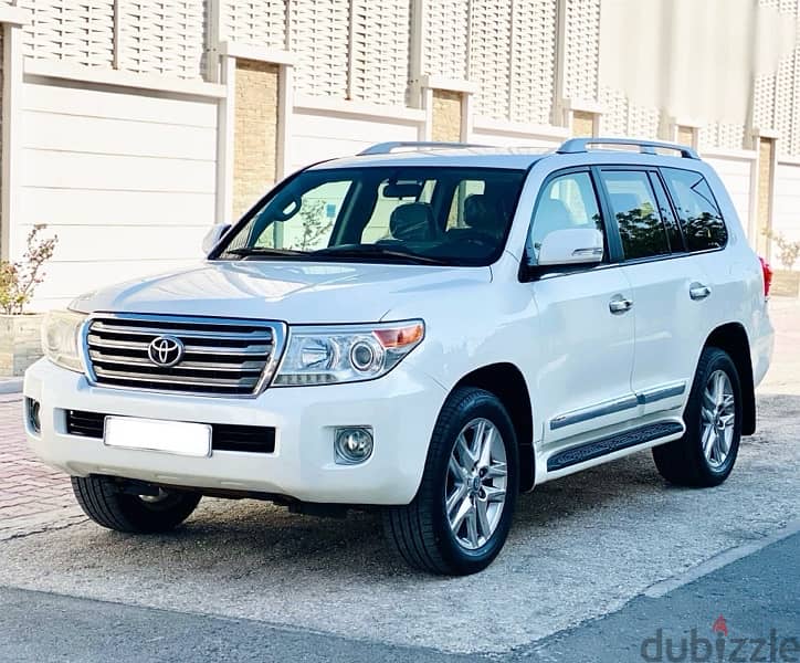 Toyota Land Cruiser GX  2013 Model/For sale 0