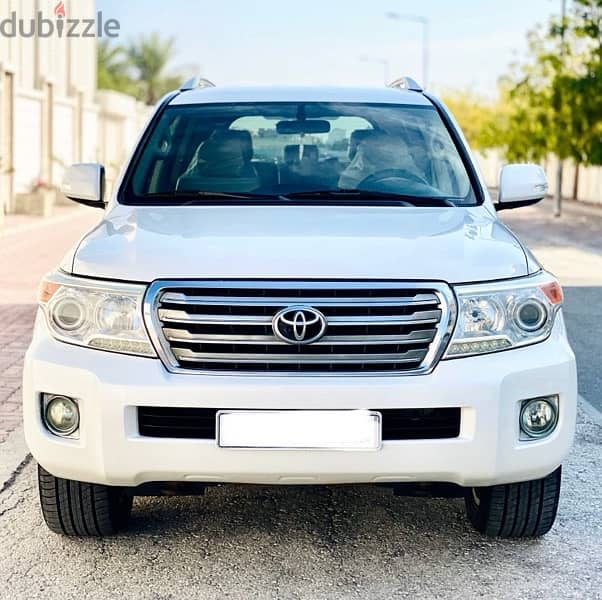 Toyota Land Cruiser GX  2013 Model/For sale 1