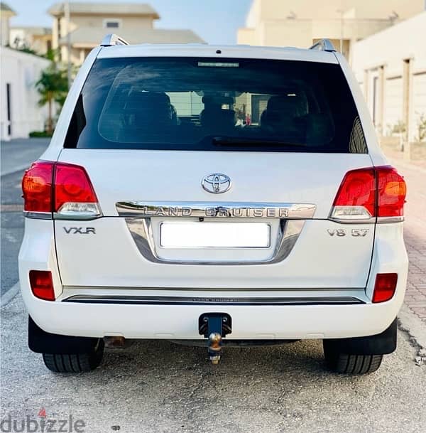 Toyota Land Cruiser GX  2013 Model/For sale 2