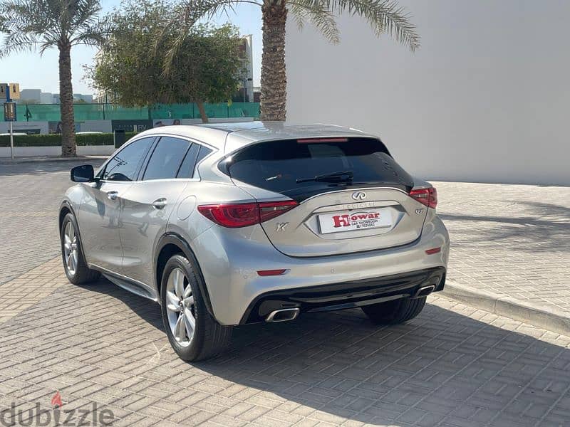 2017 model Infiniti Q30  (Immaculate condition) 4