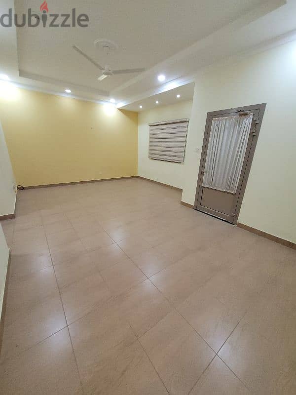 semi furnished 2bhk for Rent with ewa Janabiya 5