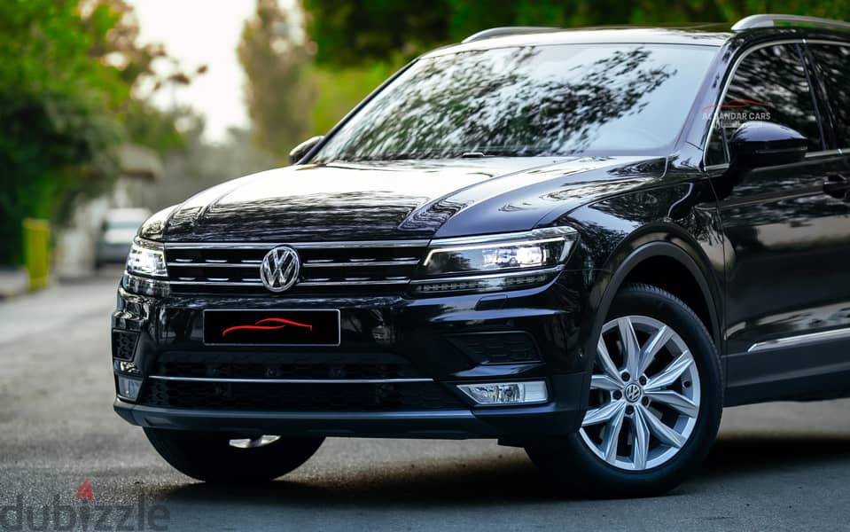 Volkswagen Tiguan 2017 EXCELLENT CONDITION BLACK 3