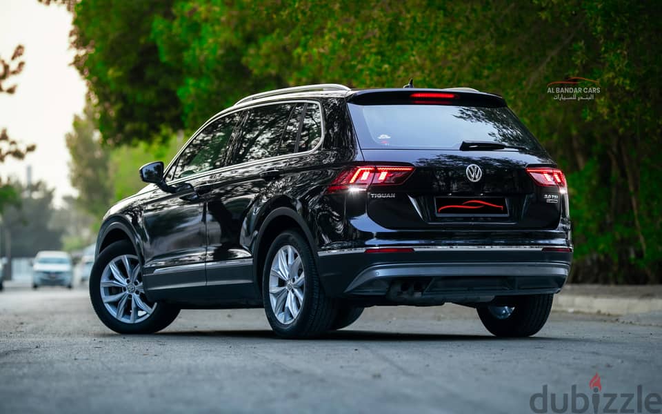 Volkswagen Tiguan 2017 EXCELLENT CONDITION BLACK 8