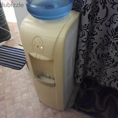 Hot and cold water dispenser 9bd