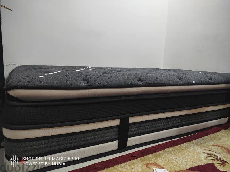 bed memory foam mattress 2