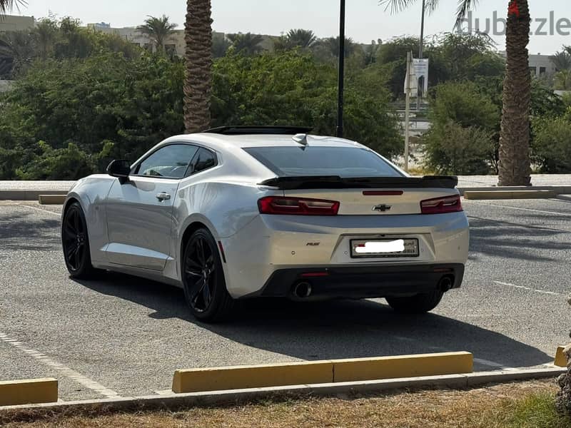 Chevrolet Camaro 2018 5