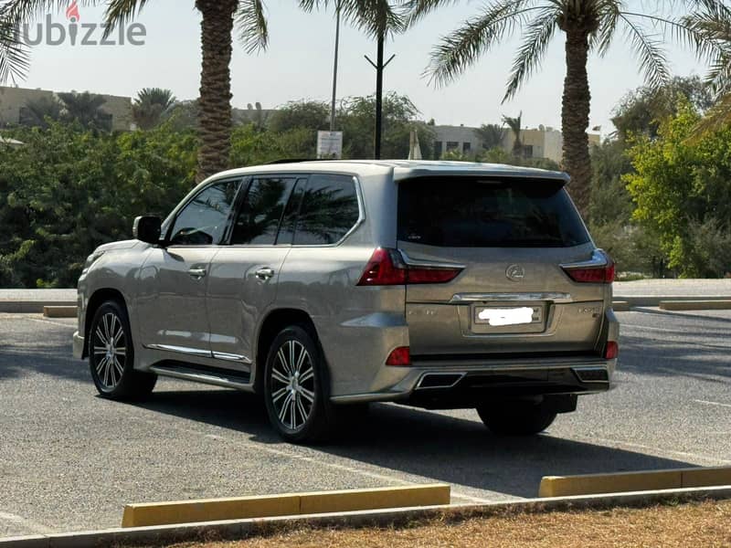 Lexus LX-Series 2018 6