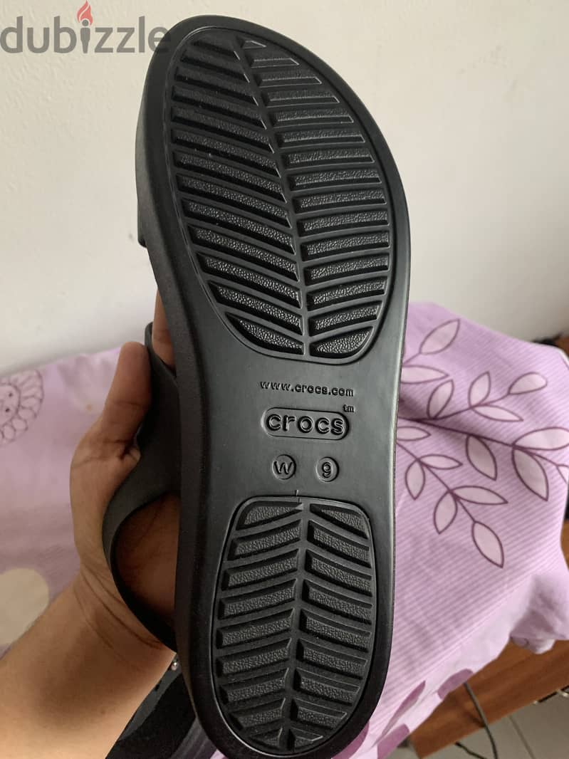 Crocs new for sale 2