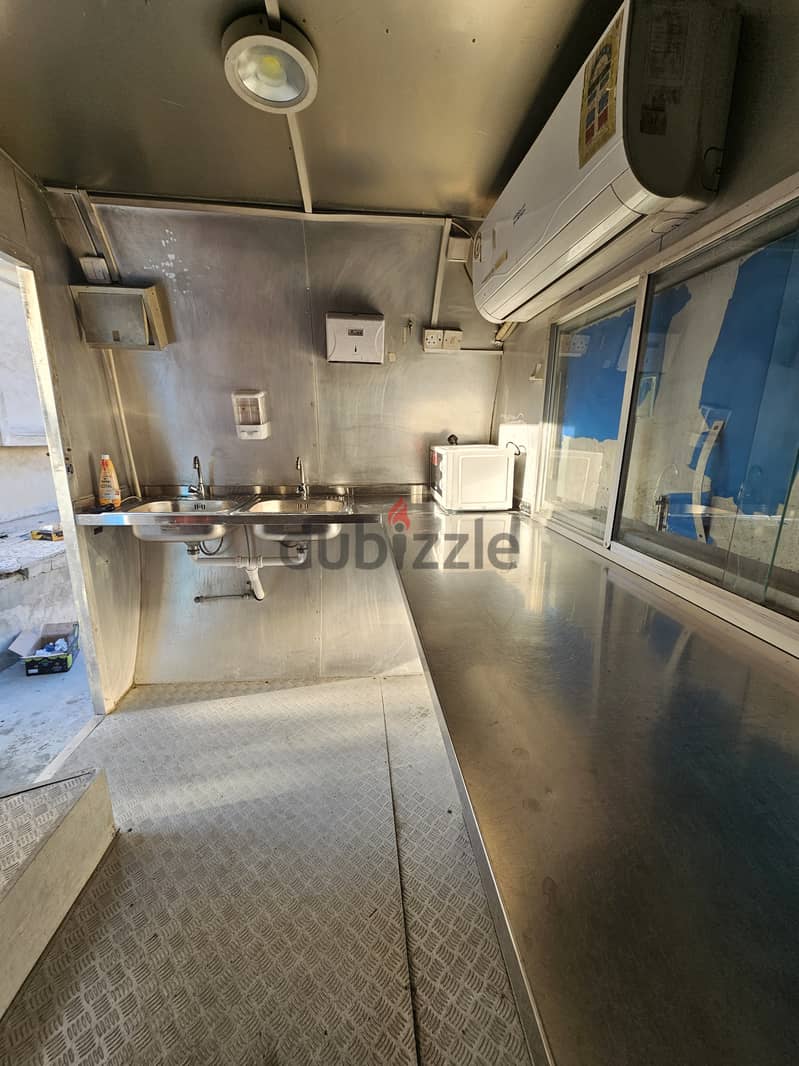 Food truck for sale with the CR 8