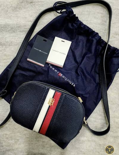 TOMMY HILFIGER Cross Body Bag