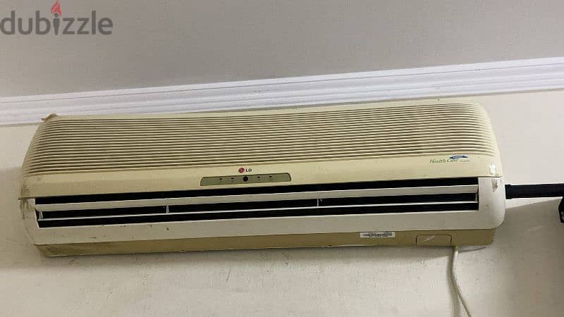 1.5 ton Split AC with Out door unit 0