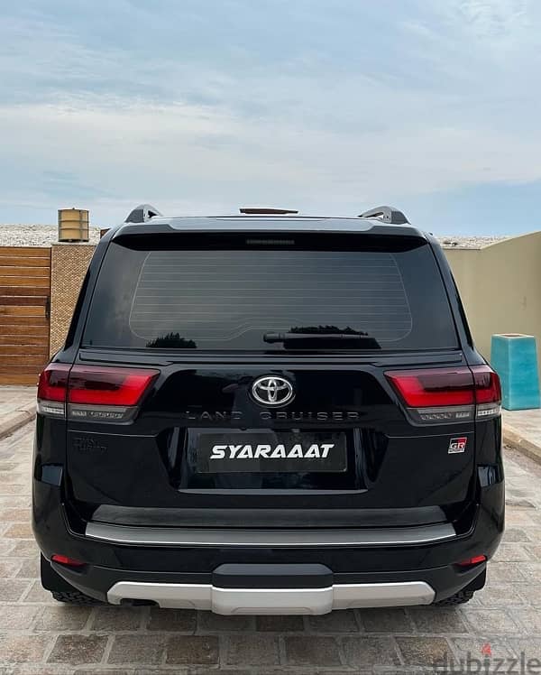 Toyota Land Cruiser GR sport 2024 3