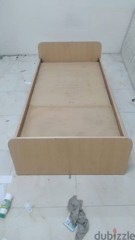 single bed good condition 90×200 0