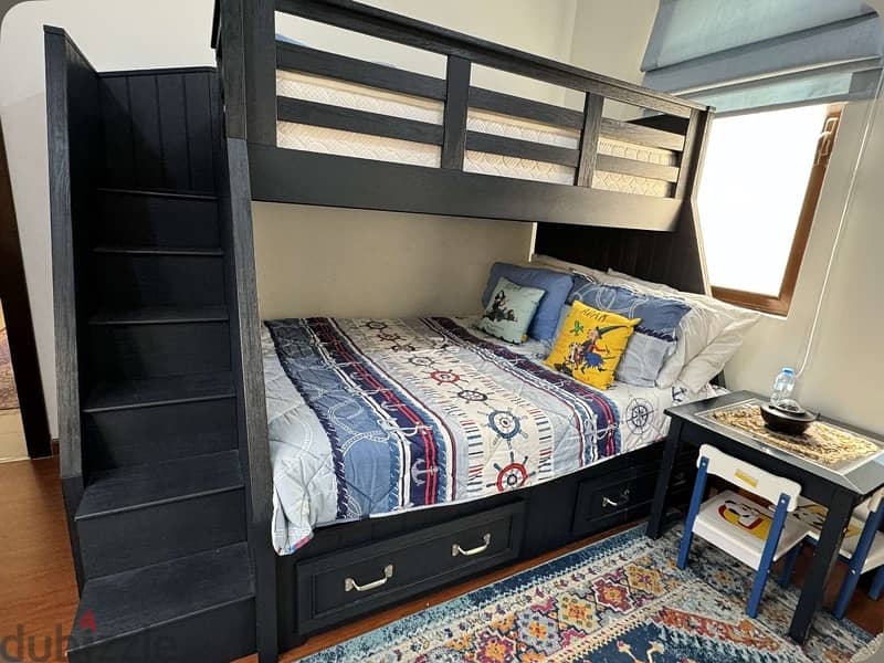 Belden Twin-Over-Full Stair Bunk Bed 1