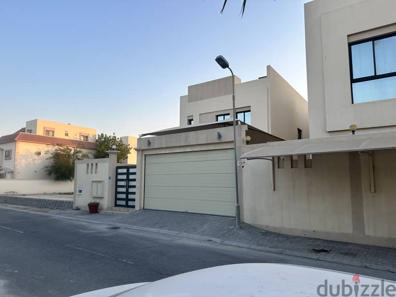 New villa for Rent in Jurdab close to Sanad & Isa Town 1