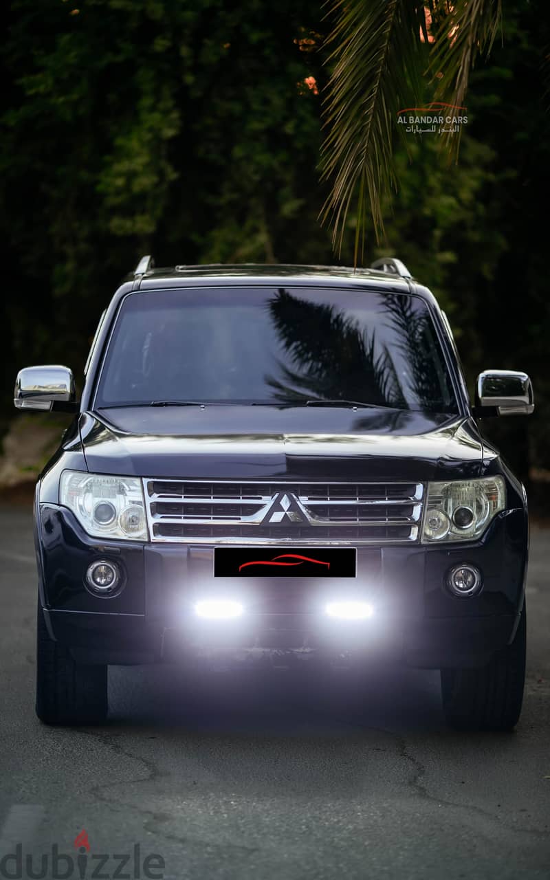 Mitsubishi Pajero 2011 EXCELLENT CONDITION BLACK 0