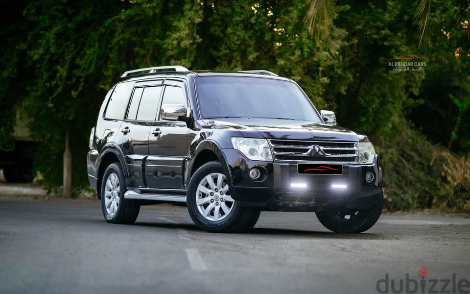 Mitsubishi Pajero 2011 EXCELLENT CONDITION BLACK 1