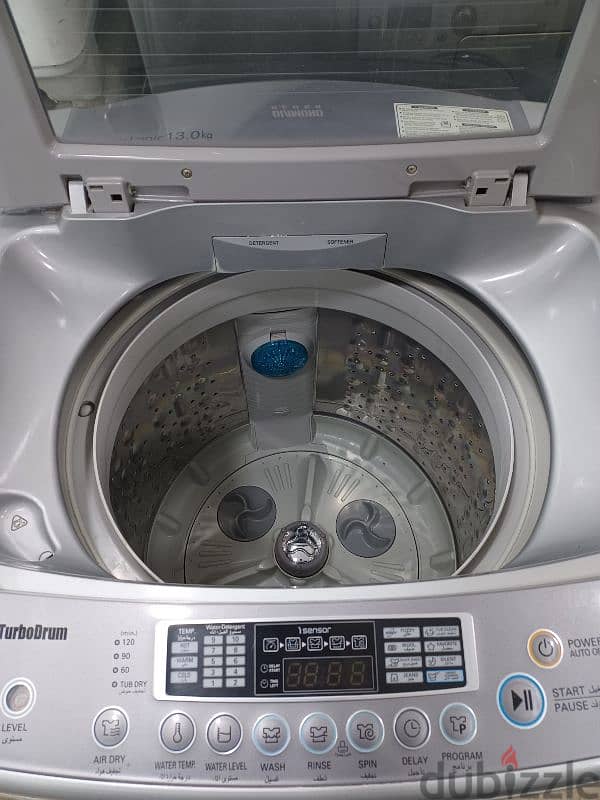 LG Topload Fully Automatic Washing machine 3