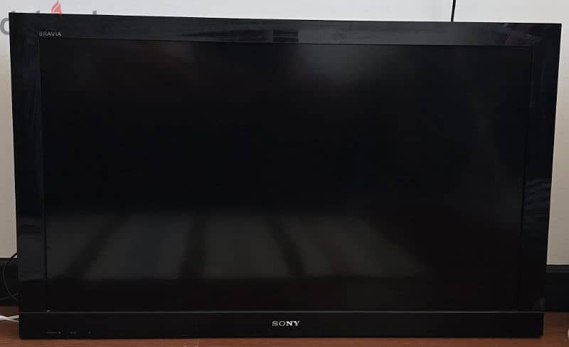 Sony Bravia 40 inch TV 0