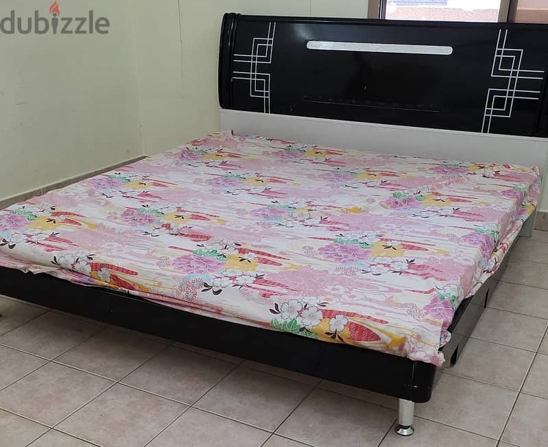 Queen Cot with Mattress. Good quality. 1