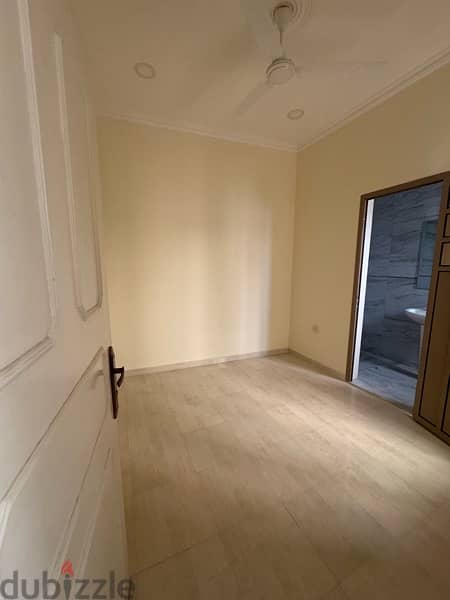 4 Bedroom apartment for rent in Ras Rumman near Zinjex Exchange 1