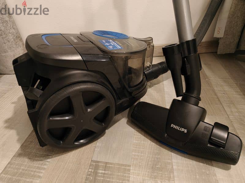 Philips vacuum cleaner 1