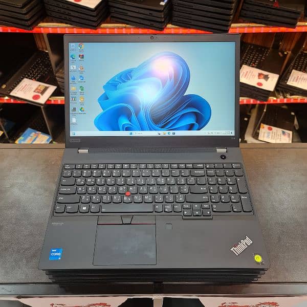 Lenovo ThinkPad P15 G2 1