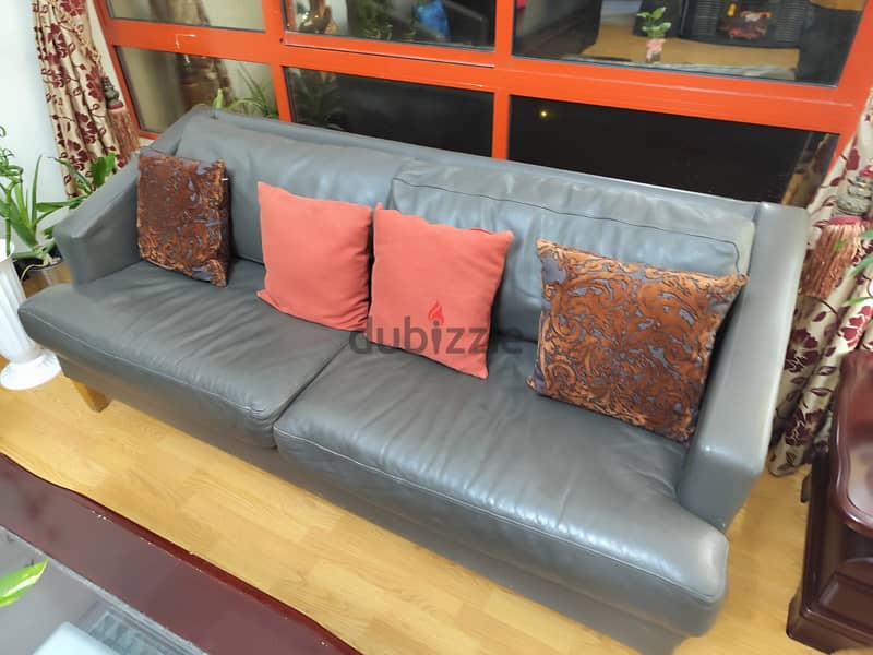 Old Sofa Set ( 5 Seater) with Real Leather 0