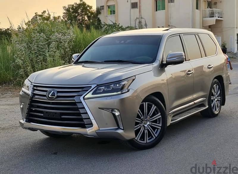 Lexus LX-Series 2017 1