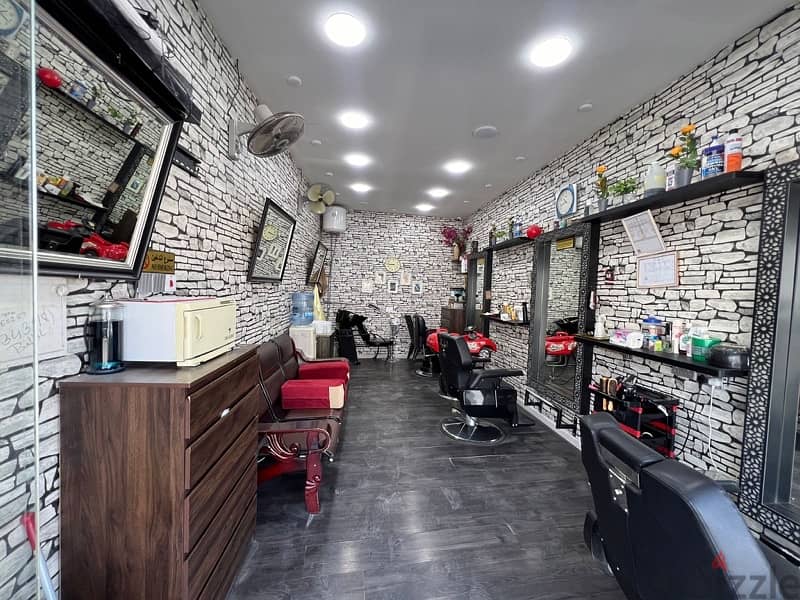 mens saloon for sale 0