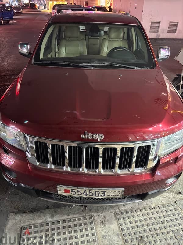 Jeep Grand Cherokee 2012 for sale URGENT 2