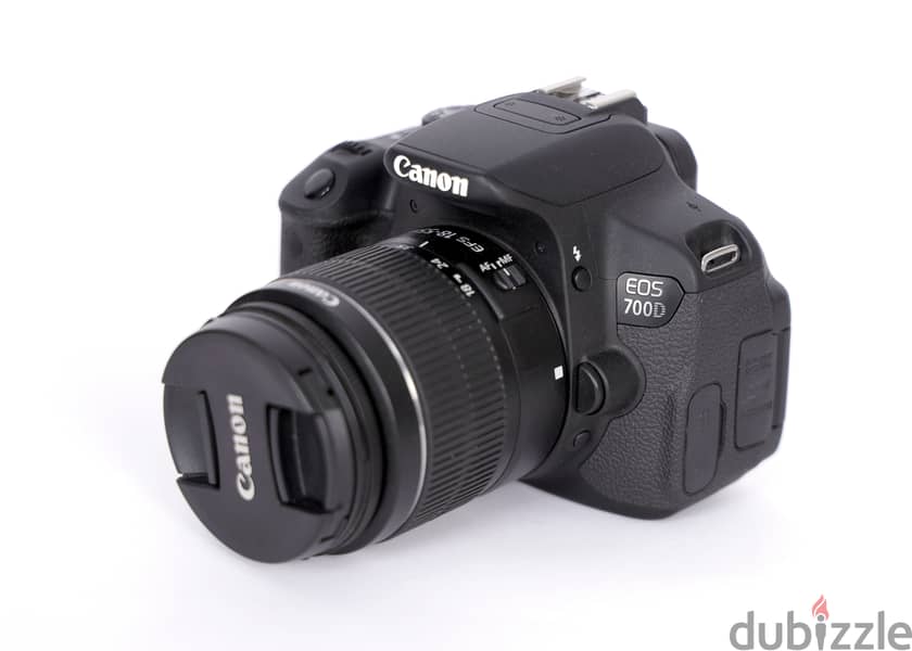 Canon Eos 700D With 18-55 lens & accessories 5