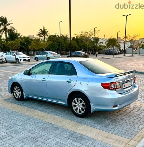 Toyota Corolla 1.8L 2013 model 2