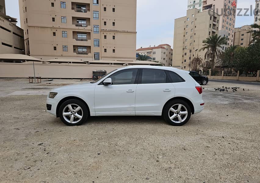 Audi Q5 2012 1