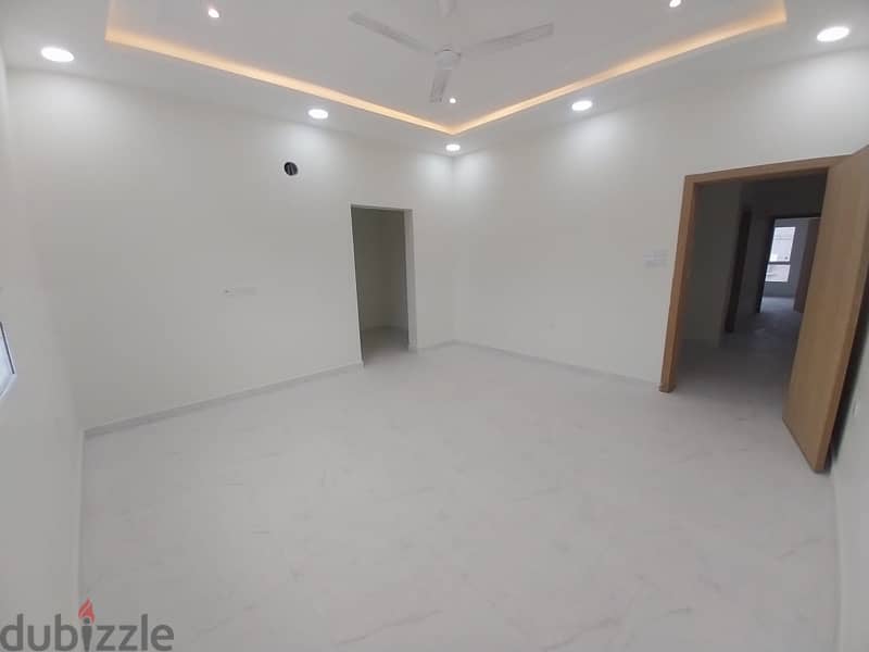 للايجار فيلا في كرانه villa for rent in karanah 34609900 2