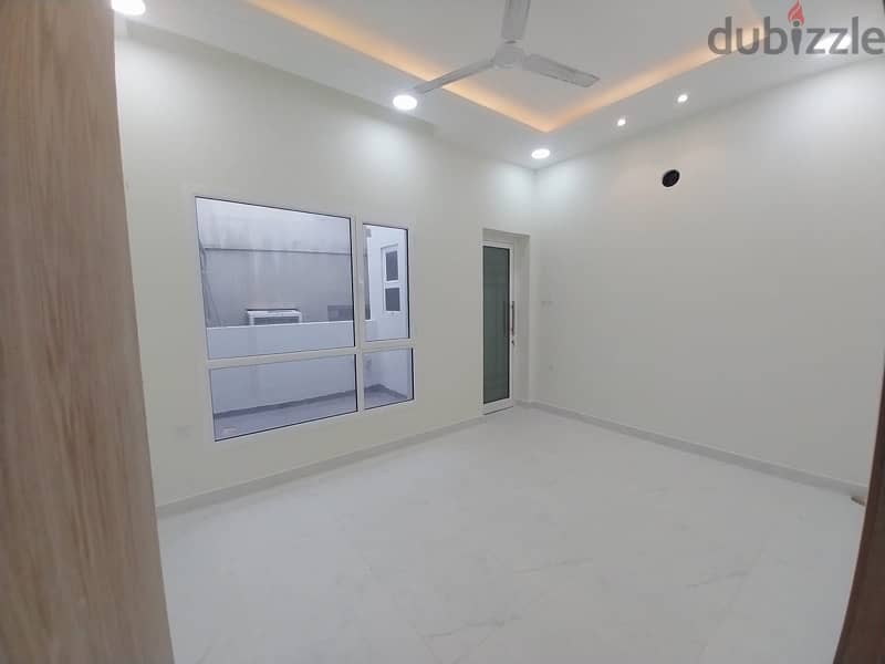 للايجار فيلا في كرانه villa for rent in karanah 34609900 6