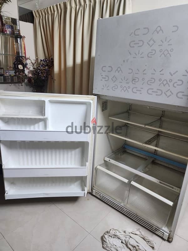 Large Fridge for Sale in Mahooz 2