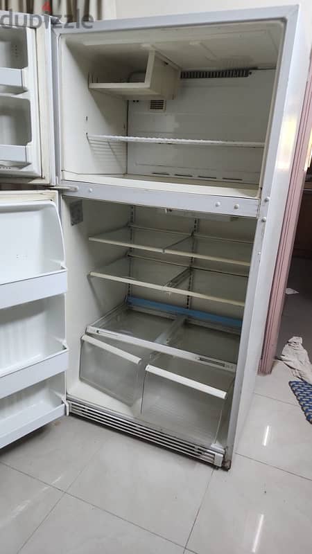 Large Fridge for Sale in Mahooz 3