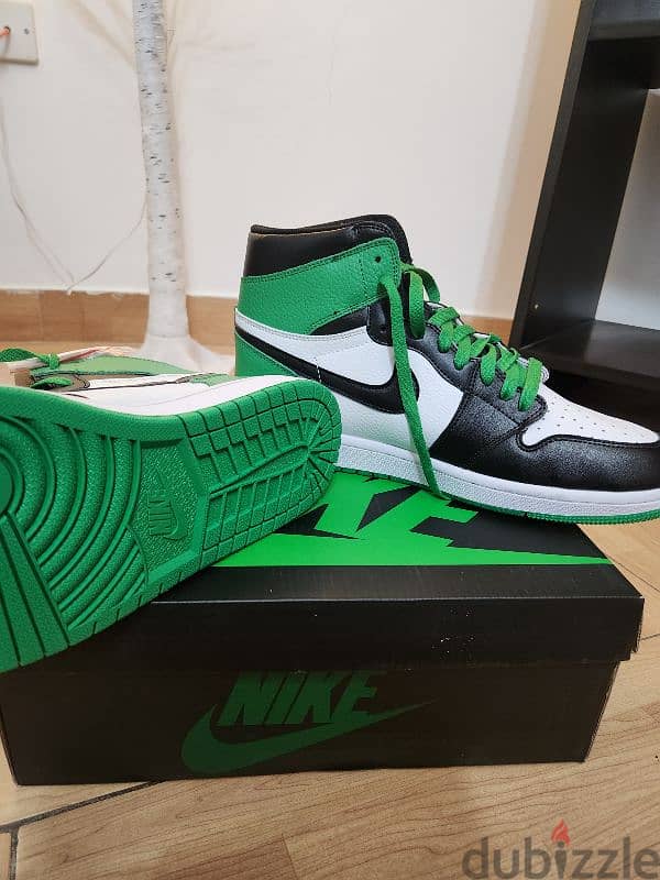 Air Jordan 1 lucky green+ 2 pair of laces 1