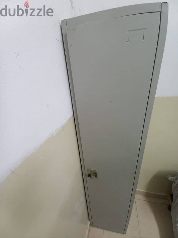 single door cabit forsale 0