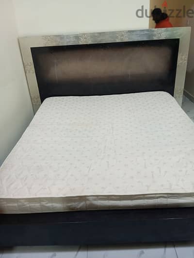 Bed 200/200 good condition