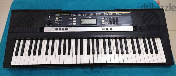 YAMAHA PSR E243