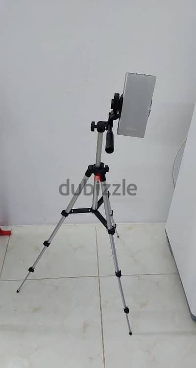 Tripod